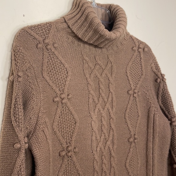 Ann Taylor LOFT Wool Blend Cableknit Turtleneck Sweater - Picture 3 of 11